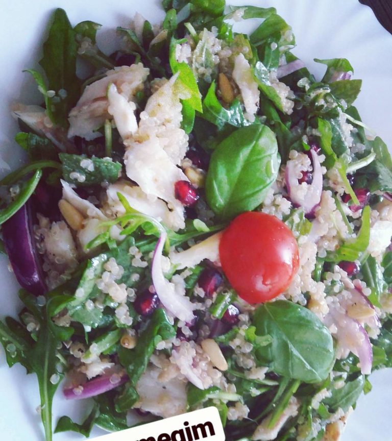 Balikli,narli kinoa salatasi
30gr.kinoa (5y.k.)haslanmis
1tutam roka(80gr)
1tuta… Balikli,narli kinoa salatasi
30gr.kinoa (5y.k.)haslanmis
1tutam roka(80gr)
1tuta…