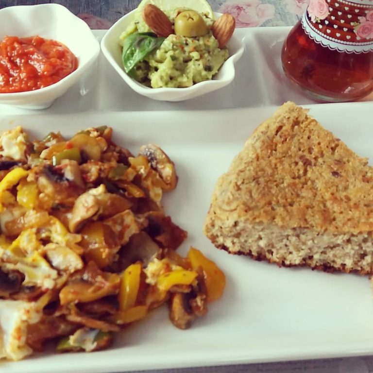 Selam
Şekersiz 13.gün
Bugün biraz rahatsizim işe gitmedim,kahvalti öglen bir ara…