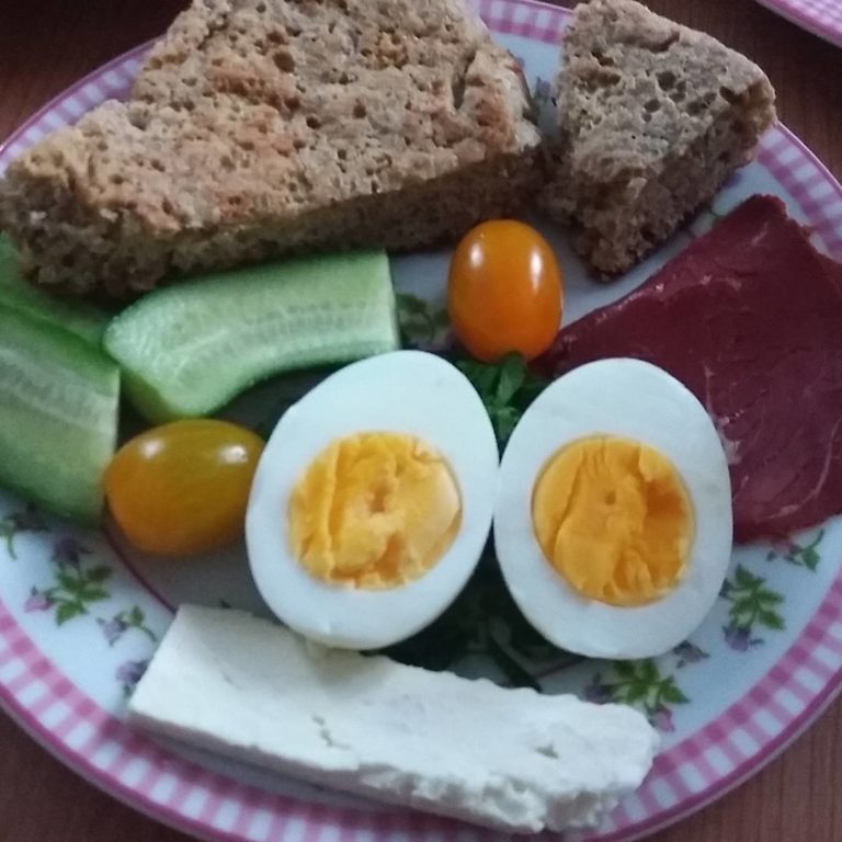 Hayirli pazarlar
Öğlen kahvaltisi… Hayirli pazarlar
Öğlen kahvaltisi…