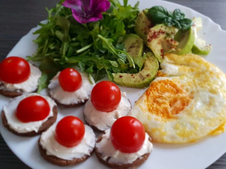 Hayırlı sabahlar
Sekersiz 7.gün kahvaltim… Hayırlı sabahlar
Sekersiz 7.gün kahvaltim…