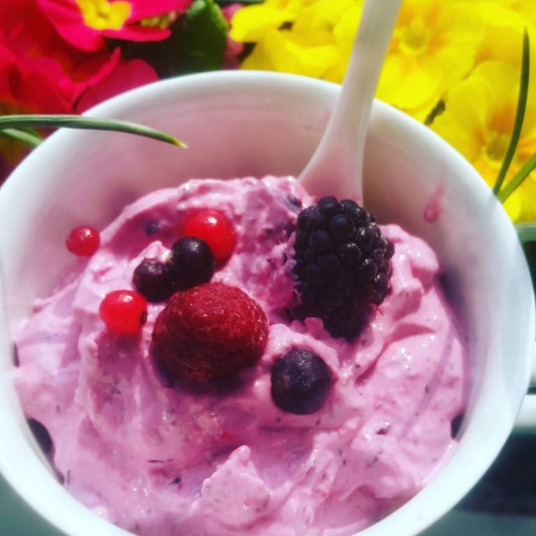 Orman meyveli dondurmam
miss
Tarifi hikayemde…