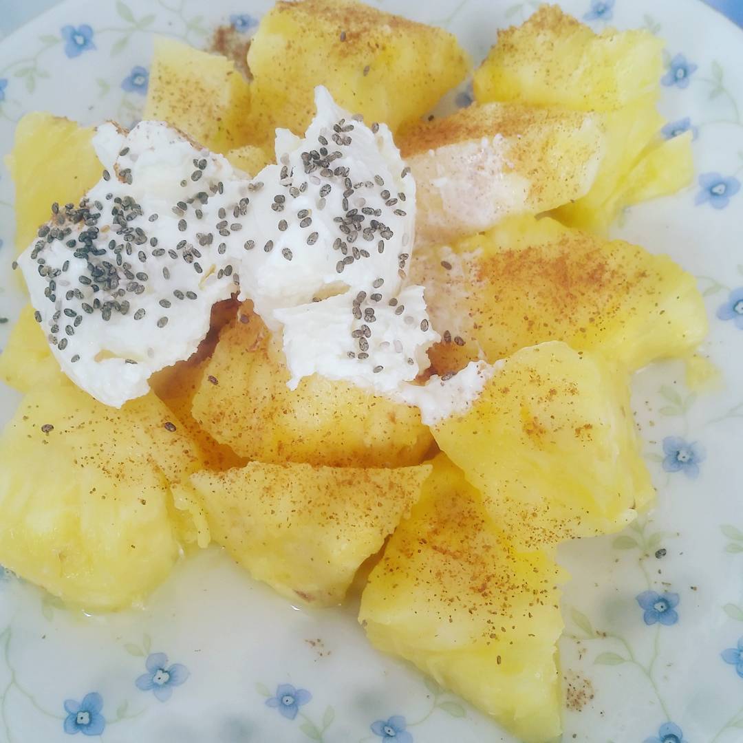 Ara ögunum
Ananas,tarcin, chia tohumu, 1kasik az yagli labne(yogurt da olur)… Ara ögunum
Ananas,tarcin, chia tohumu, 1kasik az yagli labne(yogurt da olur)…