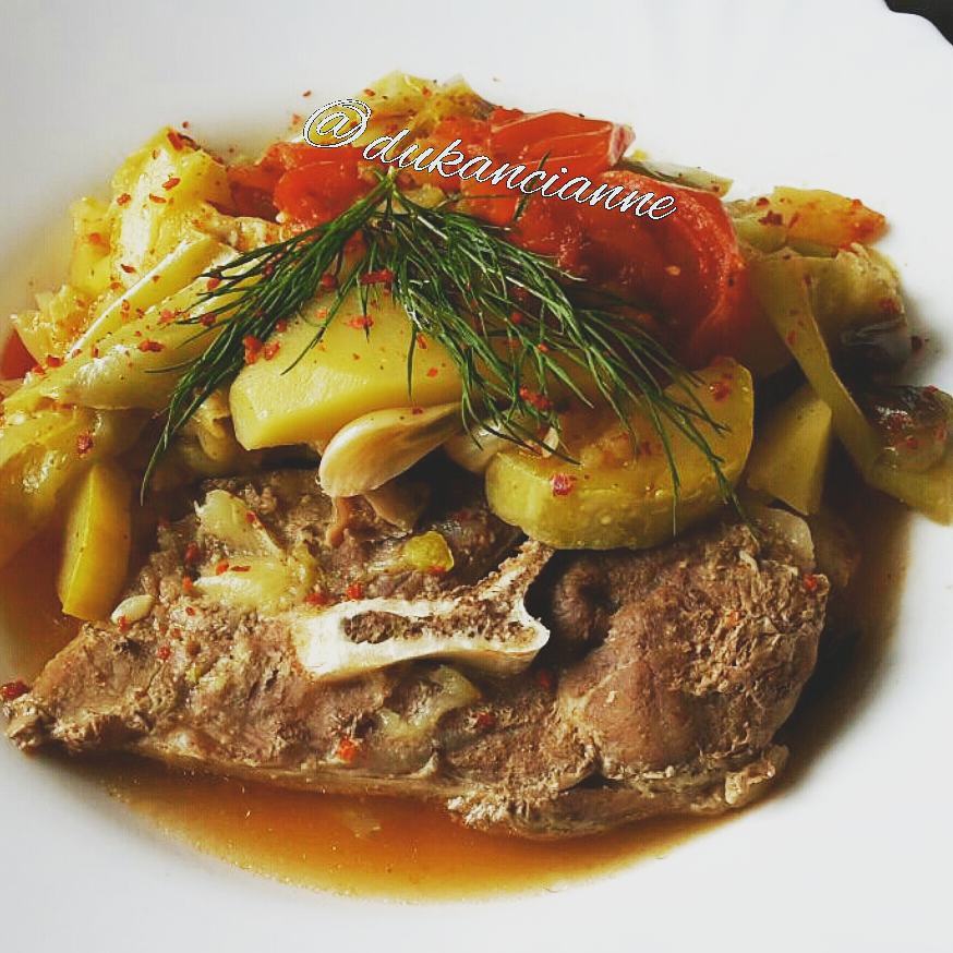 Öğlen
Bismillahirrahmanirrahim
Türlü…