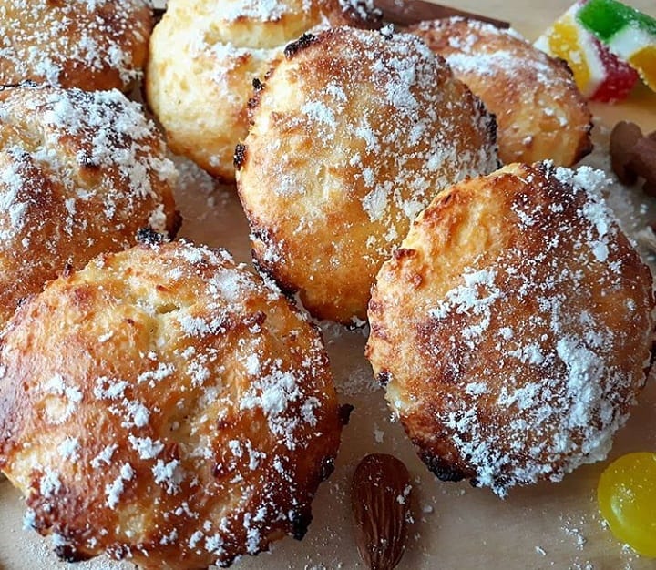 Всем добрейшего утраСегодня на завтрак быстрые,но очень вкусные сырники в духовк… Всем добрейшего утраСегодня на завтрак быстрые,но очень вкусные сырники в духовк…