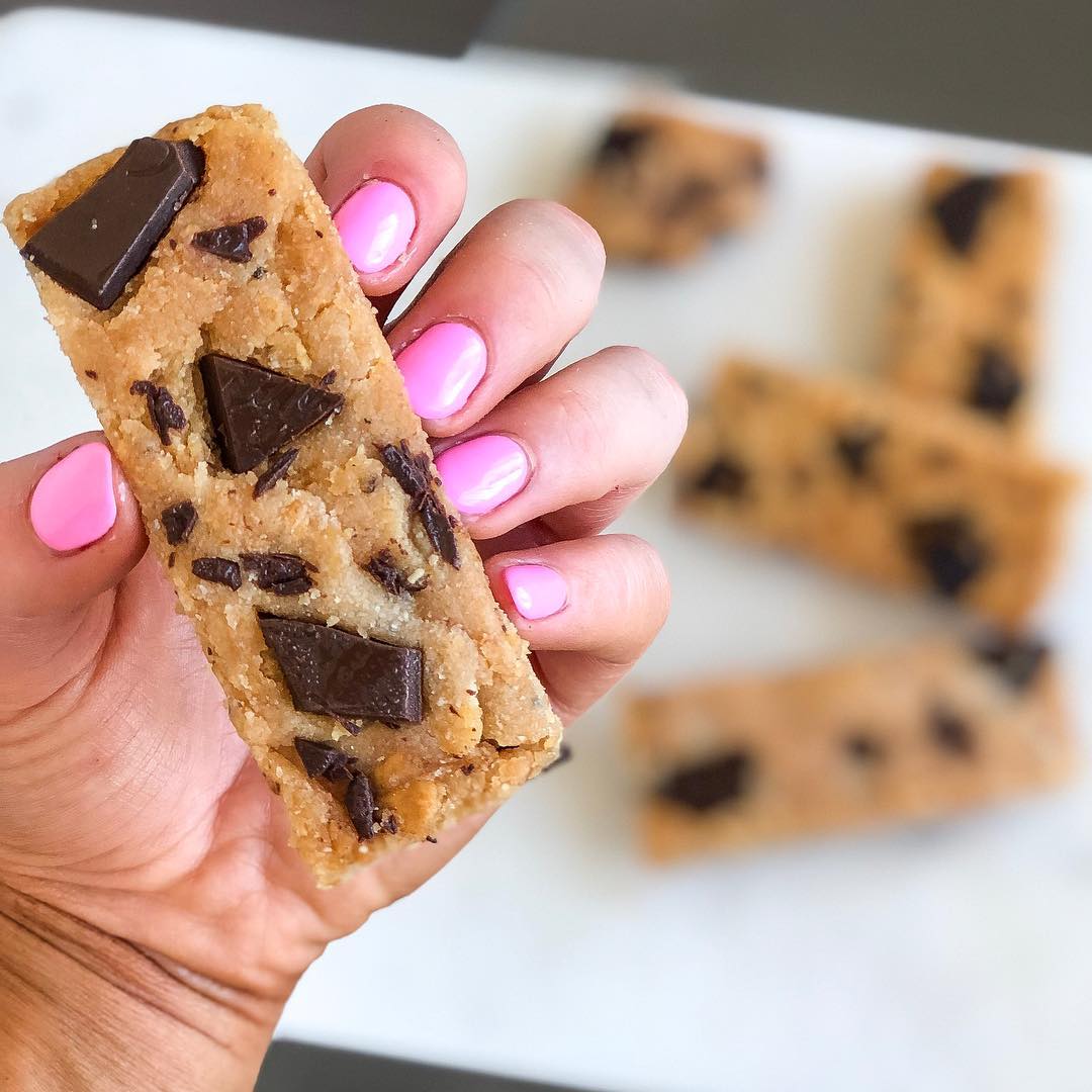 PEANUT BUTTER COOKIE DOUGH QUEST BARS (GF, V option)
–
I know this is a weird ti… PEANUT BUTTER COOKIE DOUGH QUEST BARS (GF, V option)
–
I know this is a weird ti…
