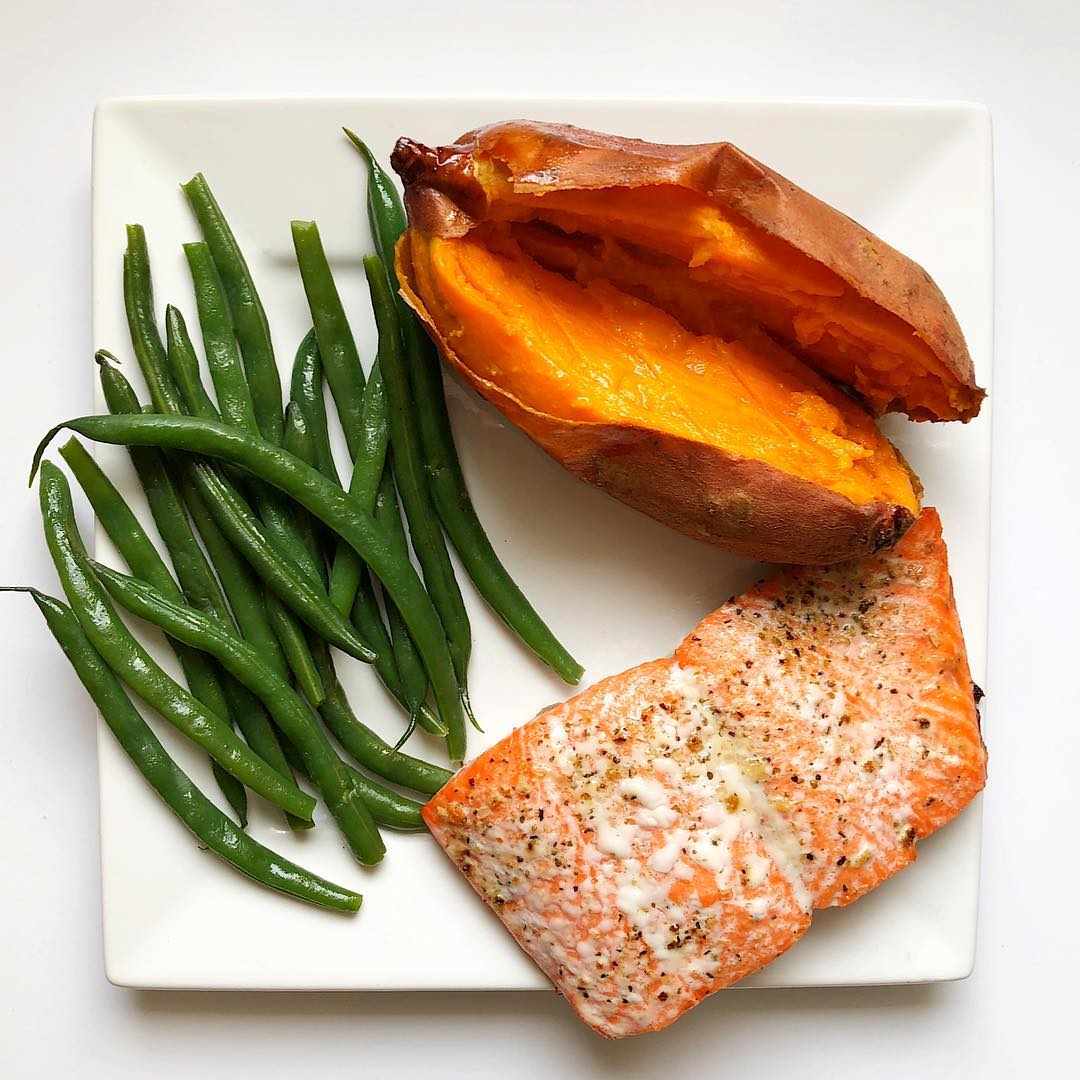 Quite sure I could eat a grilled sweet potatoevery single day! This Monday flew …