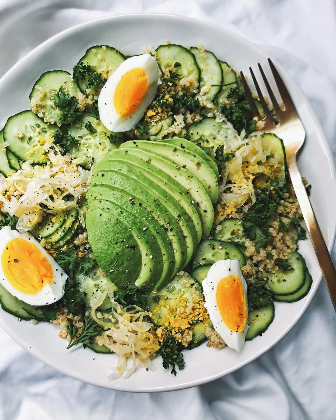 Today on the blog + in stories I’m sharing some easy ways that eggs can be used … Today on the blog + in stories I’m sharing some easy ways that eggs can be used …