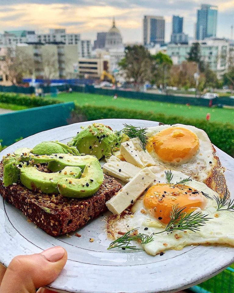 Amazing breakfast and view