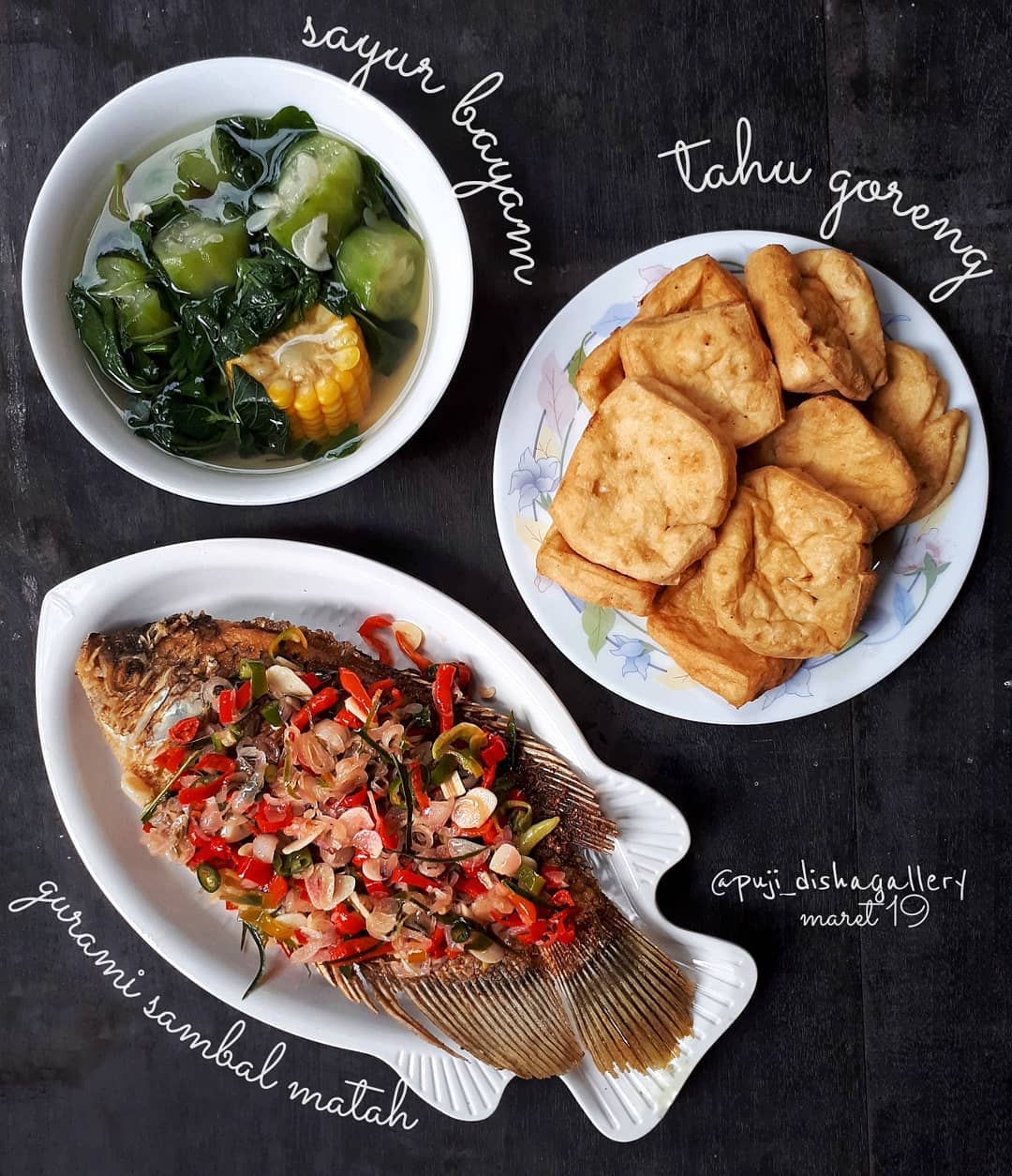 Bismillah, met sore buibu
Menu hari minggu, 10 maret 2019
Selamat makan, met ist… Bismillah, met sore buibu
Menu hari minggu, 10 maret 2019
Selamat makan, met ist…
