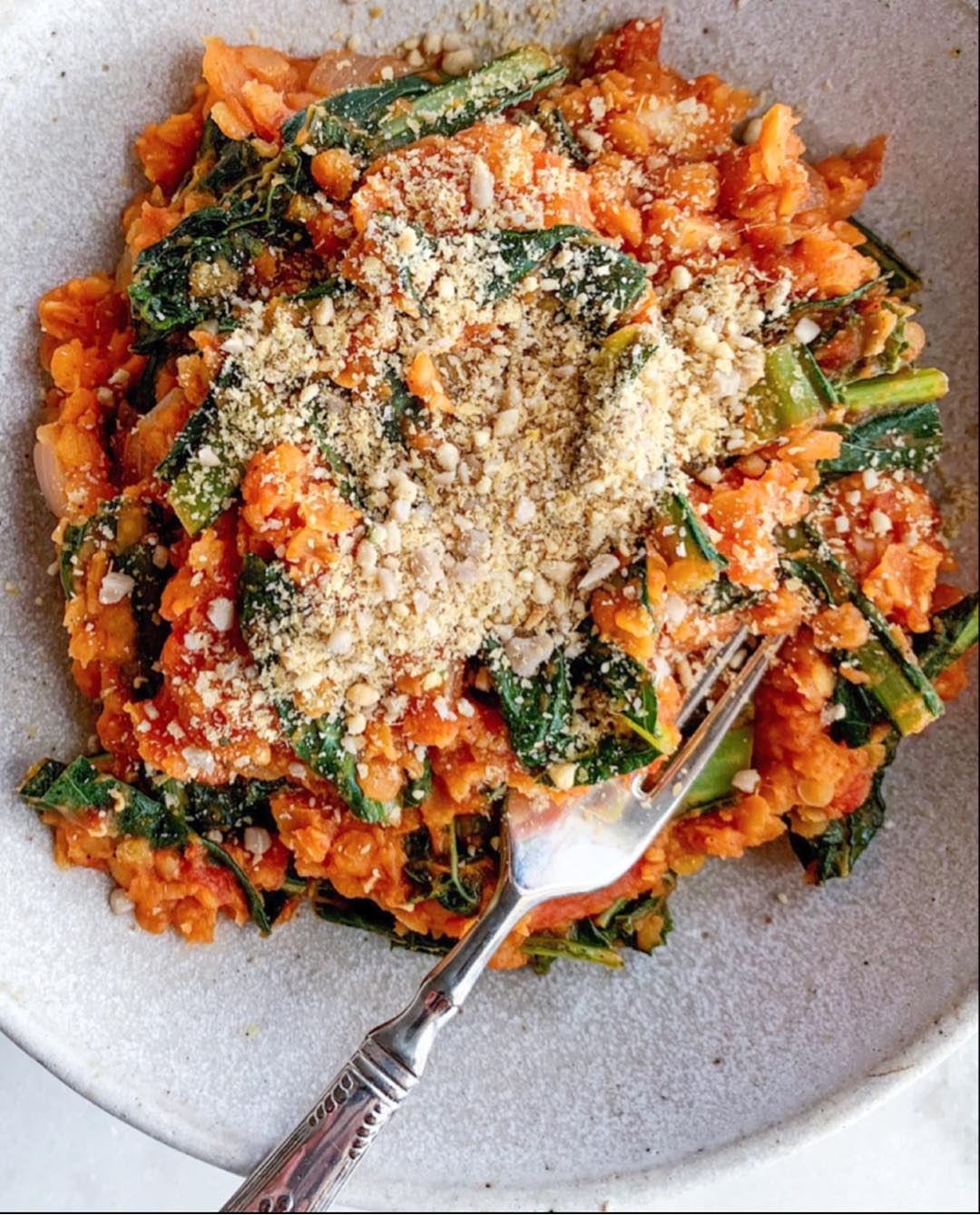 Student budget babes! Who’s ready for an easy, nourishing, plant-based and CHEAP…