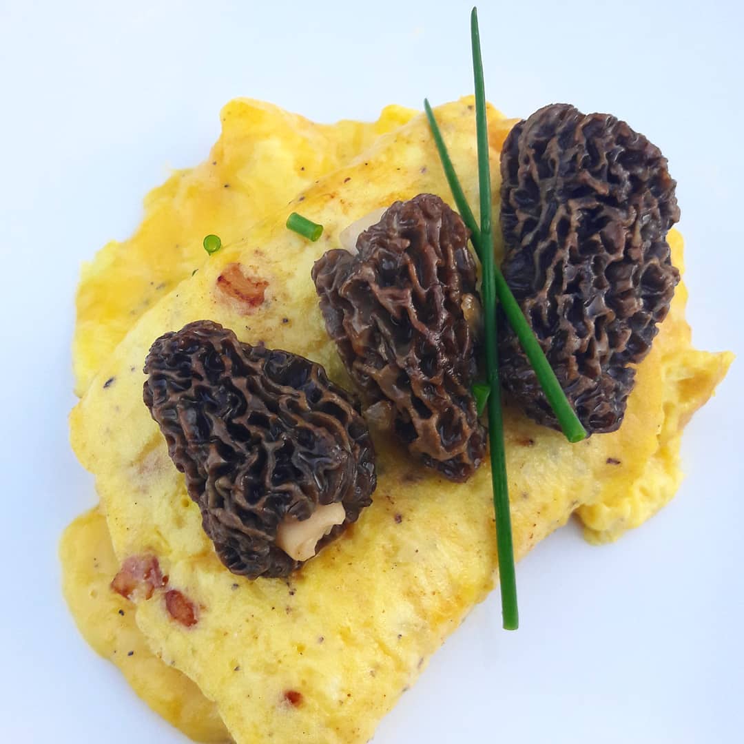 Hello tout le monde !!! J’espère que vous allez bien !! .
Moi je suis overbookée…