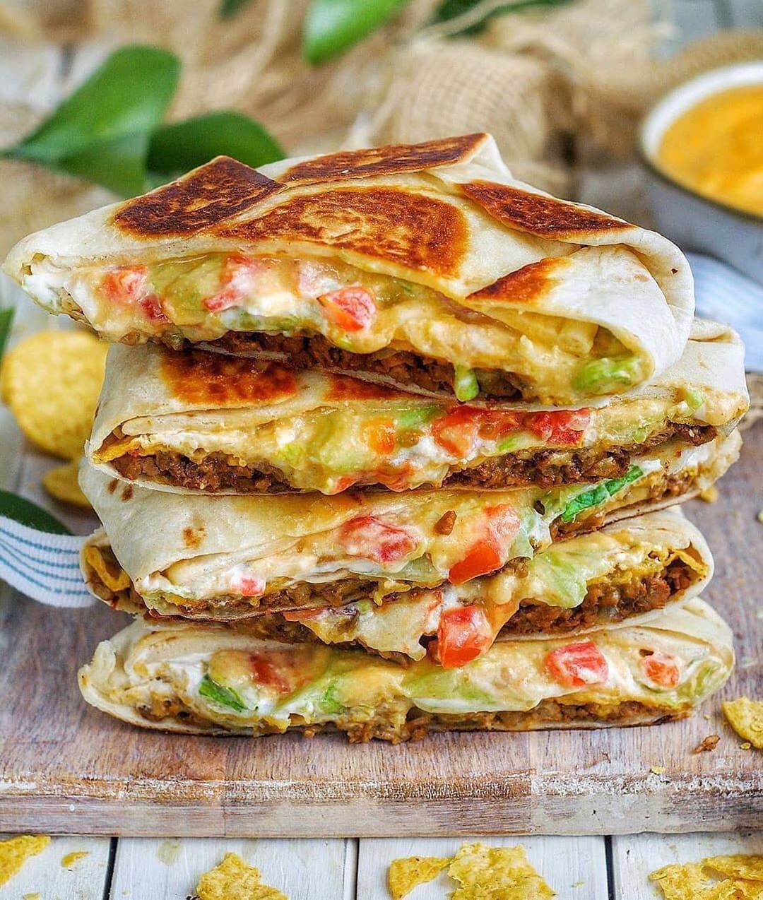 Vegan Crunchwraps⠀ Vegan Crunchwraps⠀