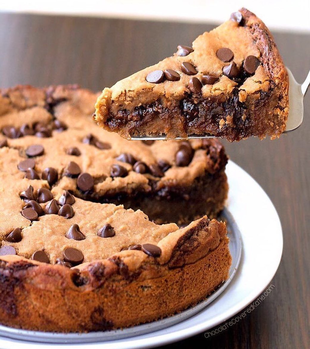 Chocolate Chip Cookie Pie Recipe⠀