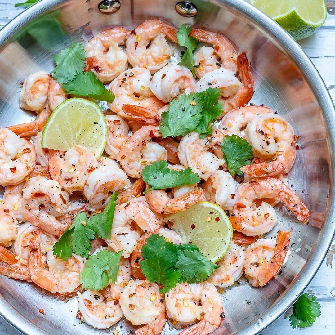 {NEW} Spicy Cilantro Lime Shrimp Skillet
#HappyWeekend { CRAZY SIMPLE protein pr…