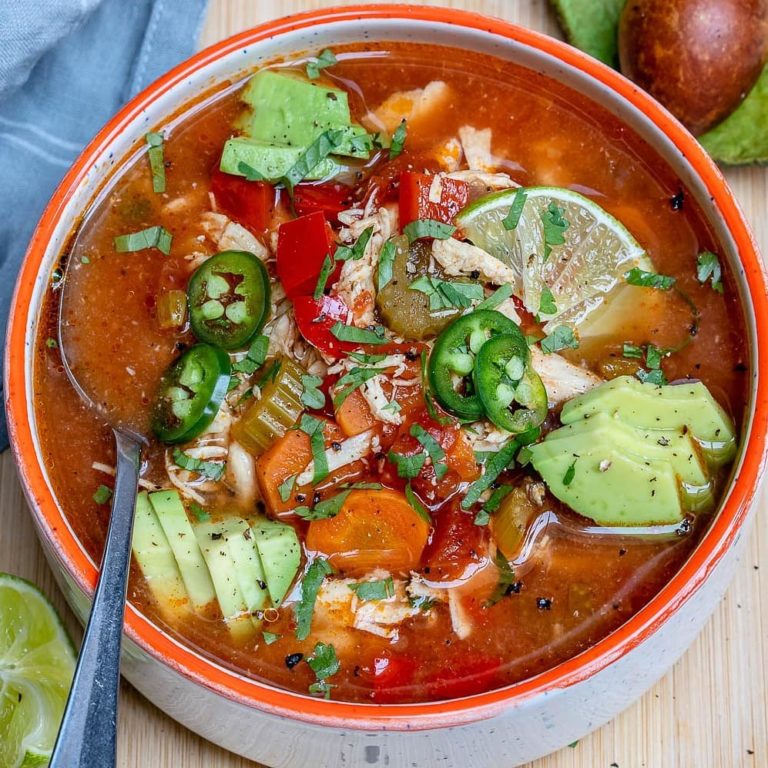 {NEW} Crockpot Chicken + Lime Soup
{ I posted a CREAMY chicken & lime soup a fe…