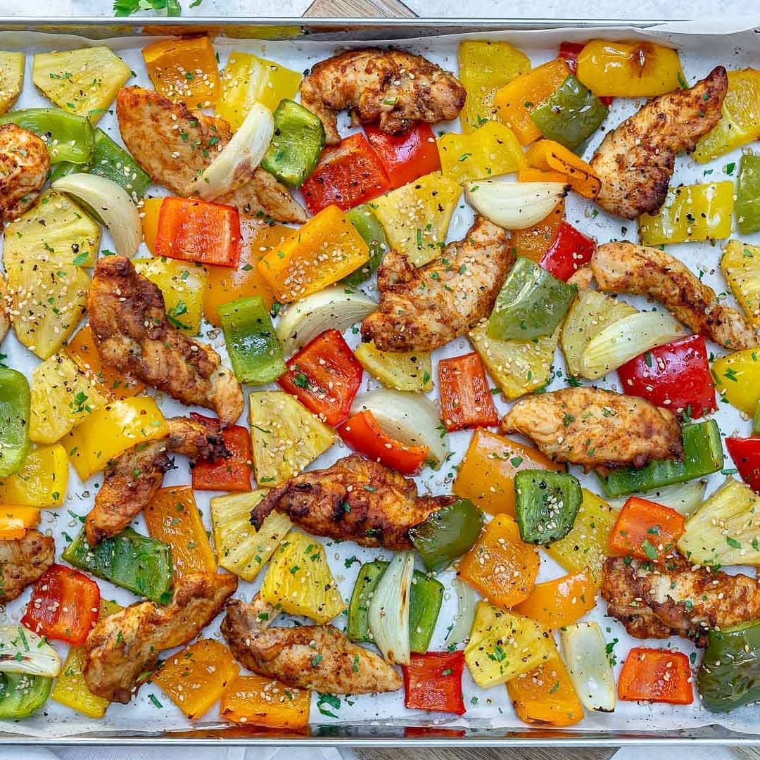 Sheet Pan Hawaiian Pineapple Chicken
{ CraZy delicious chicken pieces with tangy…