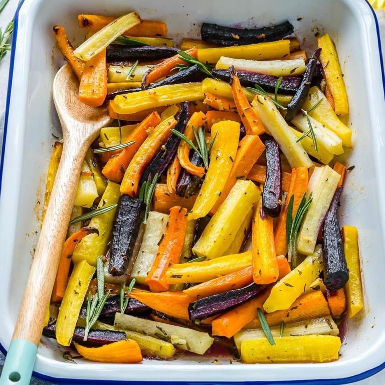 Honey Butter Herb Roasted Carrots
{DELICIOUS + SIMPLE Easter side! }
makes abou…