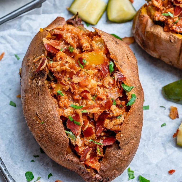 {NEW} Sloppy Joe Stuffed Sweet Potatoes  makes 4 servingsIngredients:
4 medium…