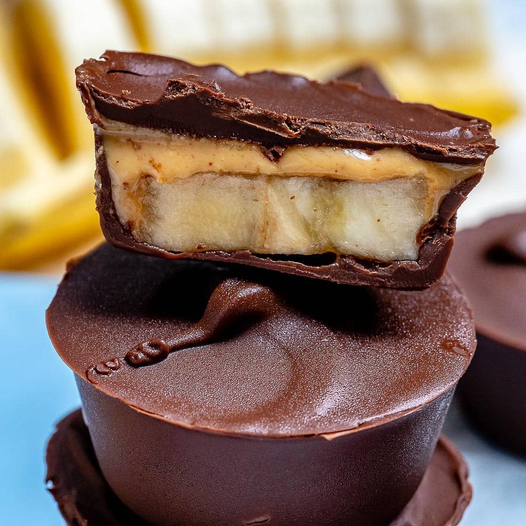 {NEW} Chocolate Peanut Butter Banana Cups Indulgent FROZEN treats! Yassss! Sign… {NEW} Chocolate Peanut Butter Banana Cups Indulgent FROZEN treats! Yassss! Sign…