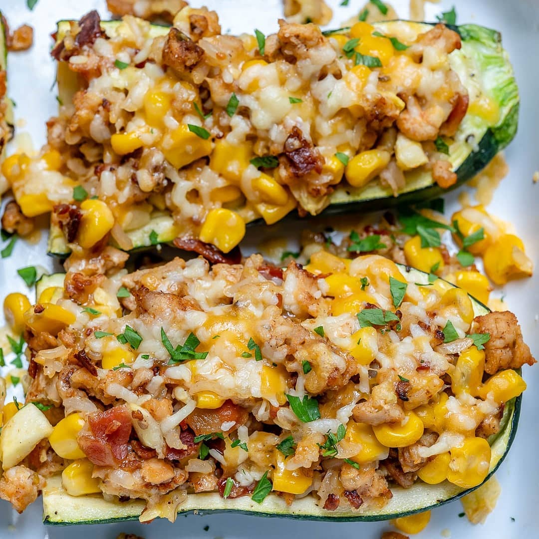 {NEW} Burrito Stuffed Zucchini Boats Weekend plans anyone?!!
Me??? Just trying… {NEW} Burrito Stuffed Zucchini Boats Weekend plans anyone?!!
Me??? Just trying…