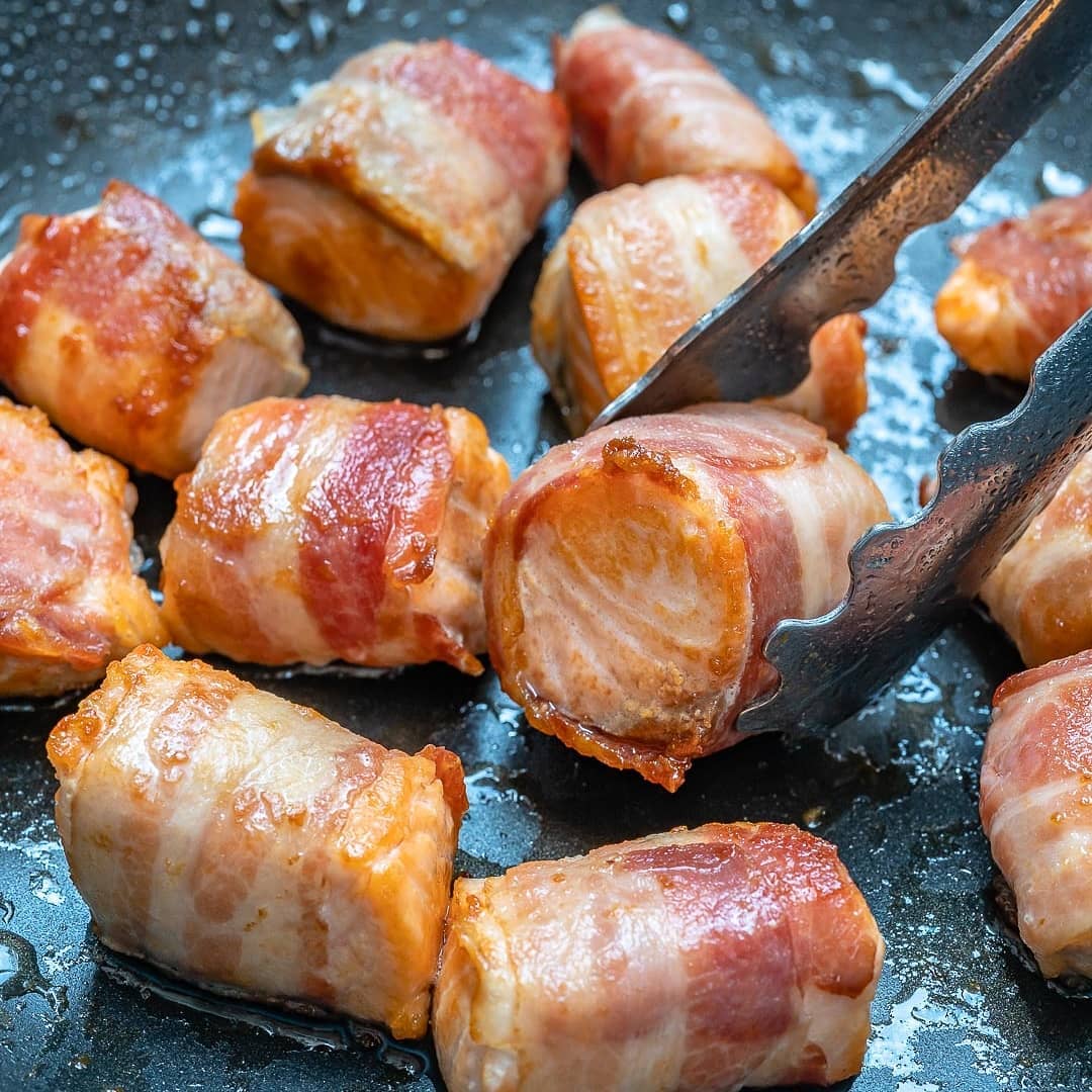 {NEW} 3 Ingredient Bacon Wrapped Salmon Bites  OMG #HappyWeekend .
These are a F…