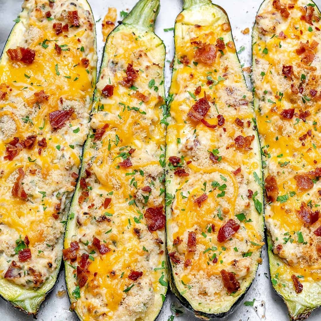 {NEW} Jalapeño Popper Zucchini Boats
#HappyWeekend
Here’s a FUN weekend spin on…