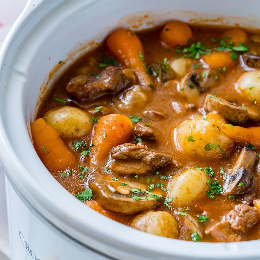 Slow Cooker Beef Bourguignon
Cozy happiness on A lazy Sunday in October  .
make…