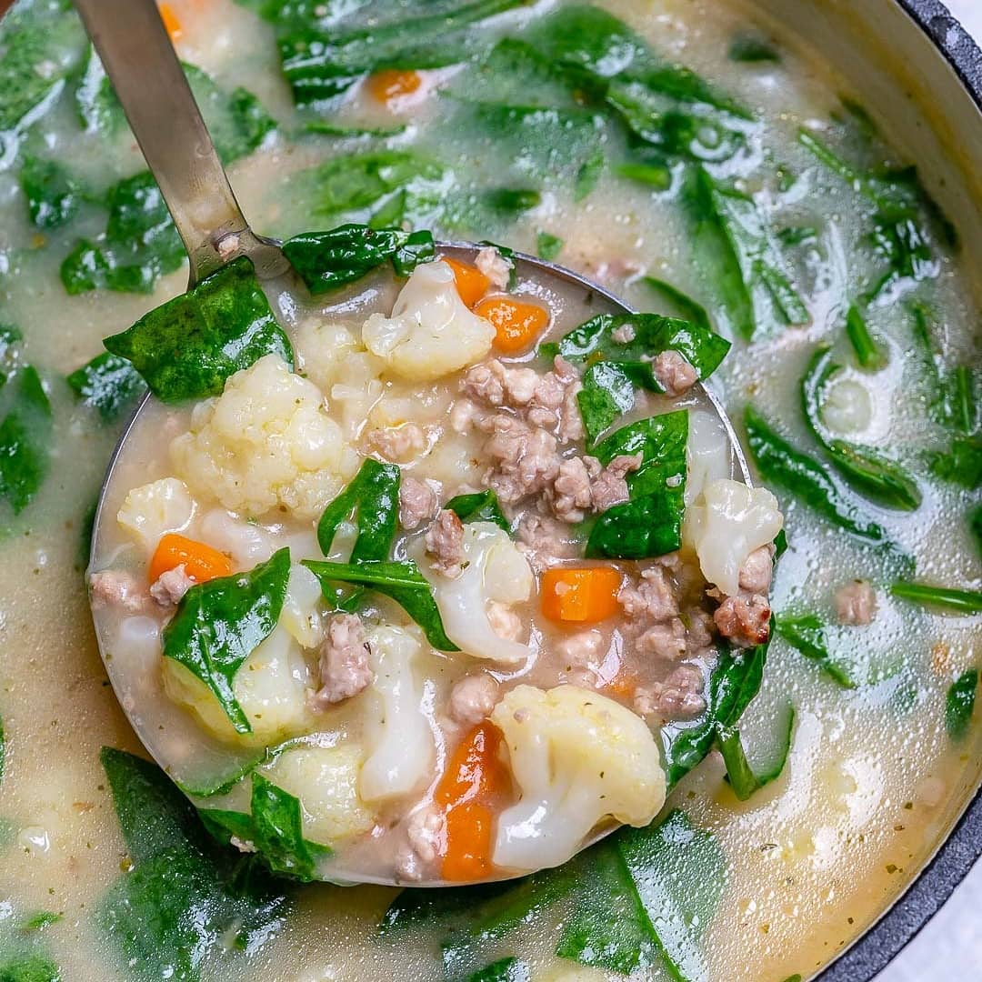 {NEW} Creamy + Skinny Tuscan Soup  Soups on!
We’re subbing the traditional whit…